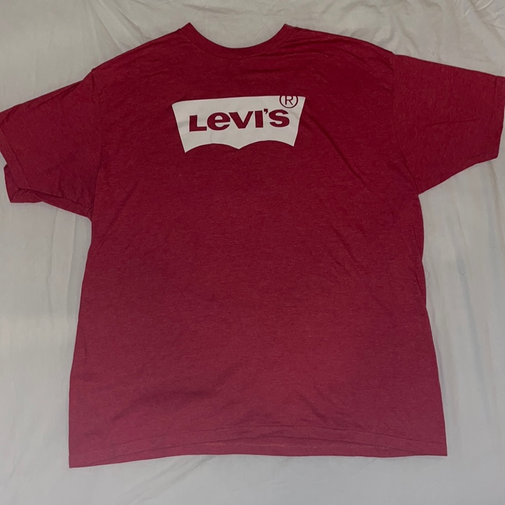 Vintage style, red, oversized, boyfriend tee